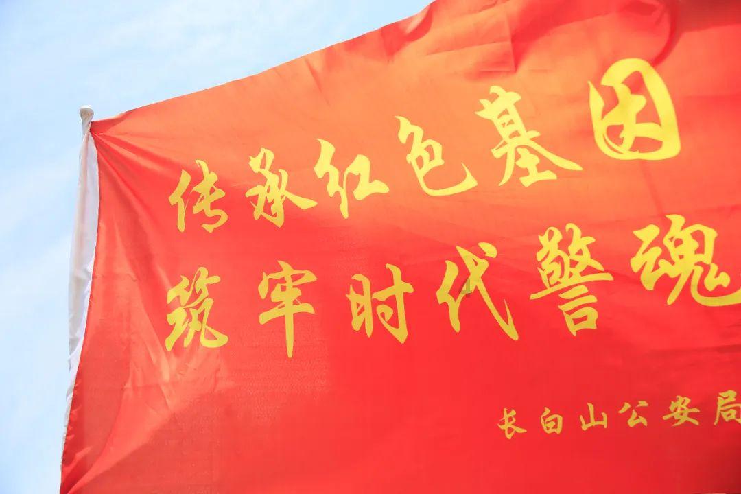 道德绑架观众?3.8分《花千骨》戏外比戏里玩得花,网友:心疼
